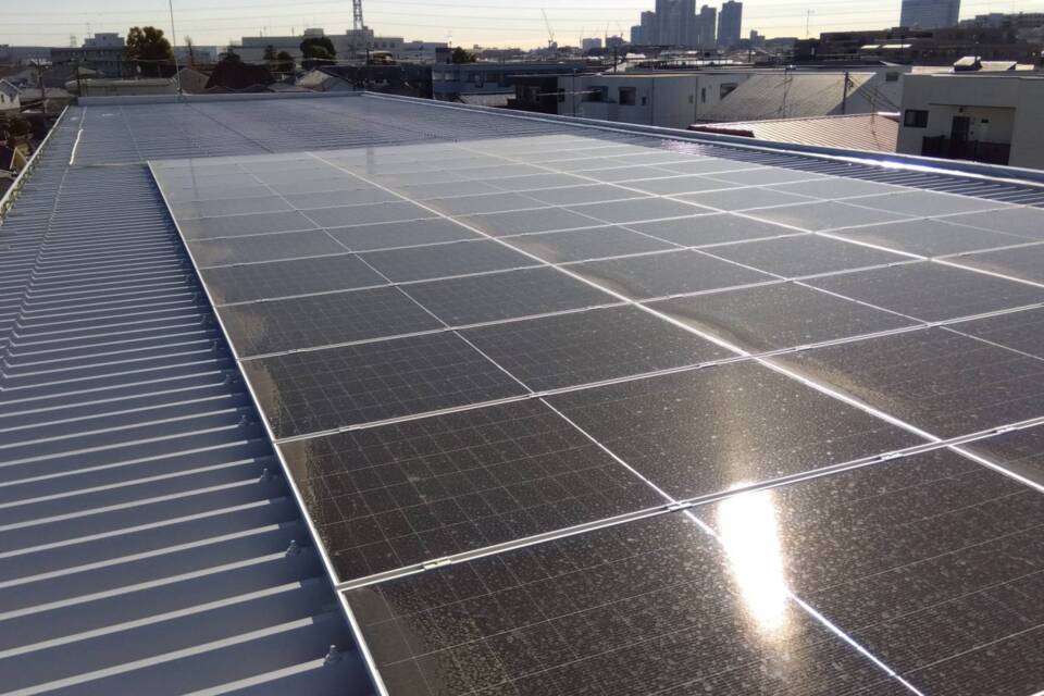 事業所に設置されている太陽光発電設備