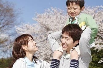 子育て応援プロジェクト はつらつベビーまごころ便事業および祝入学支援事業