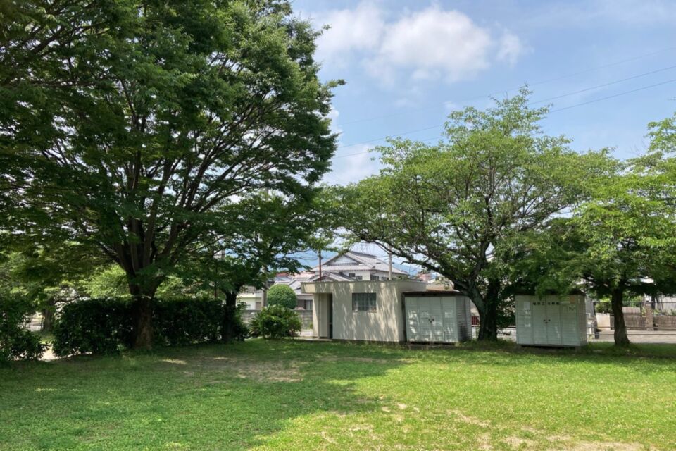 都市公園整備事業(清水児童公園トイレ建替、都市公園ベンチ改修事業)