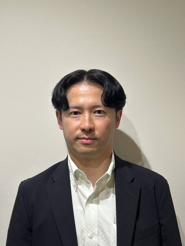 山中　凌